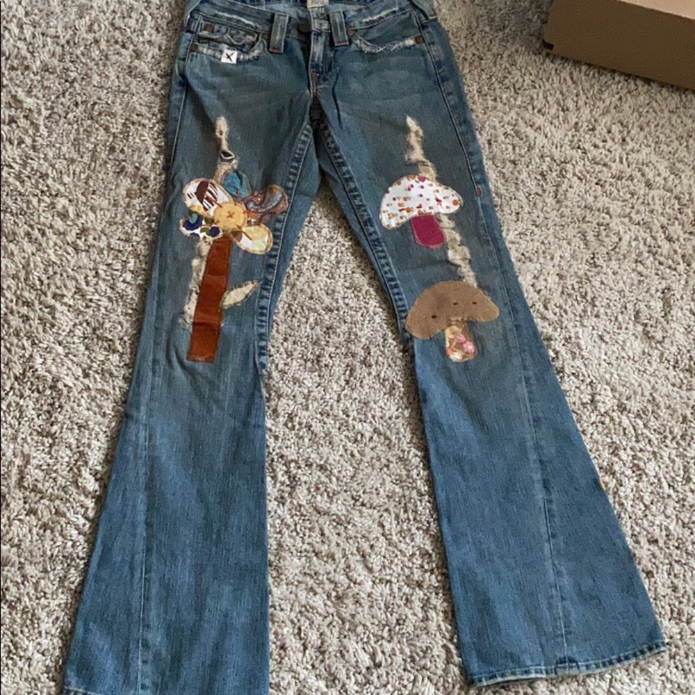 True religion Ashbury jeans Size 26 Inseam 33in